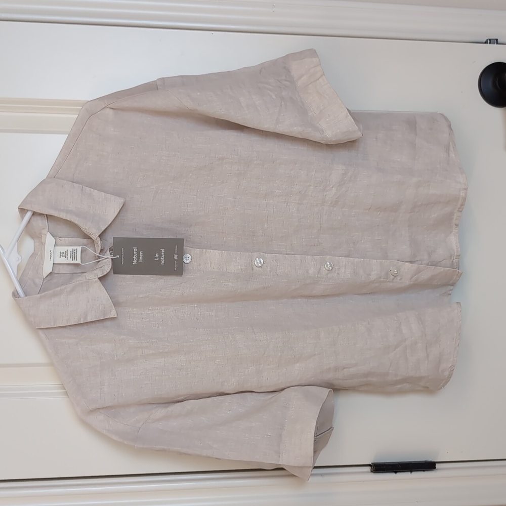H&M Women's Linen short sleeve button down shirt